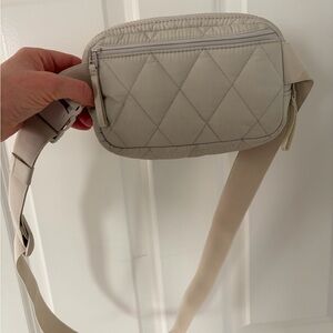 Vera Bradley Floral Lined Belt Bag